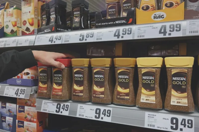 Ceny kawy na stacji w Niemczech – ile zapłacisz za aromatyczny napój?