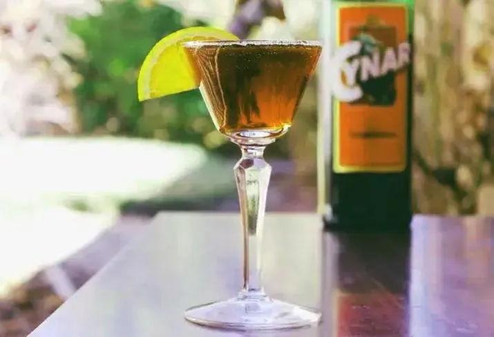 Cynar Spritz: Odkryj wyjątkowy smak, który zachwyca każdego