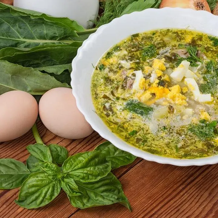 Jakie przyprawy idealnie wzbogacą smak Twojej szczawiowej?