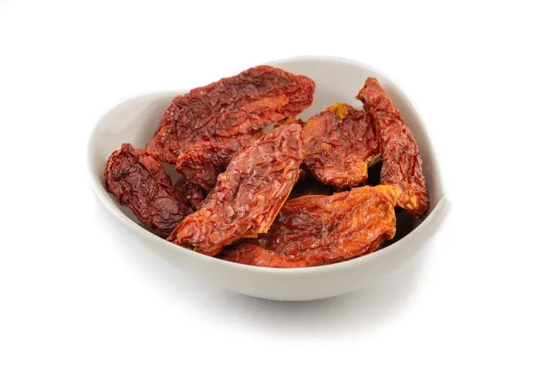 Pomysły na smakowite dania z suszonych pomidorów, które zaskoczą twoich gości