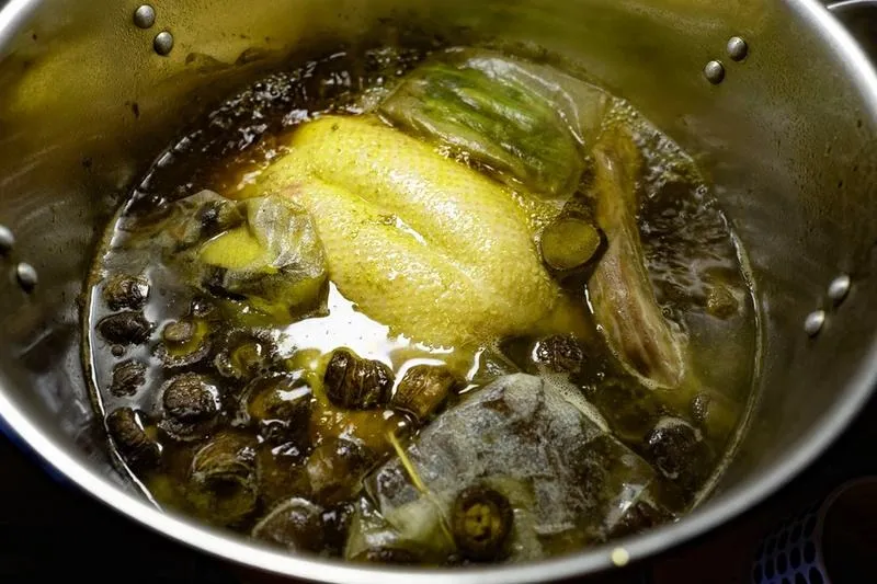 Pyszne inspiracje: Jaka zupa na rosole z kaczki?