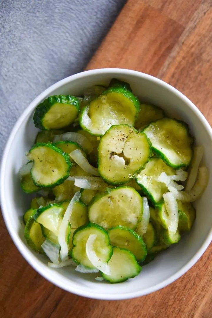 Ogórki do sałatki pieczarkowej