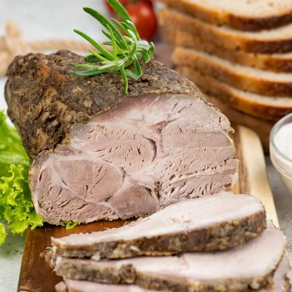 Pieczona karkówka w rękawie