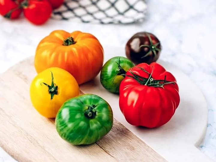 Sposoby na obieranie pomidorów