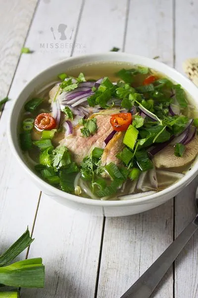 Zupa na rosole z kaczki